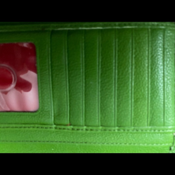 Dooney and Bourke wallet NWOT - Picture 6 of 7